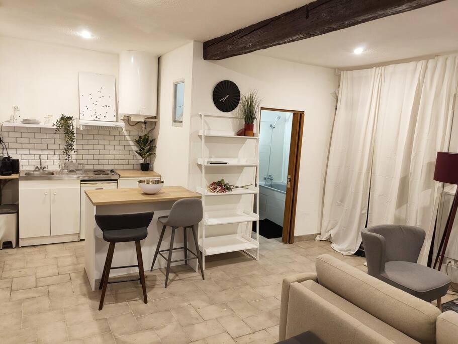 Bordeaux : Grand Studio Cosy Avec Cour Privative Exterior foto